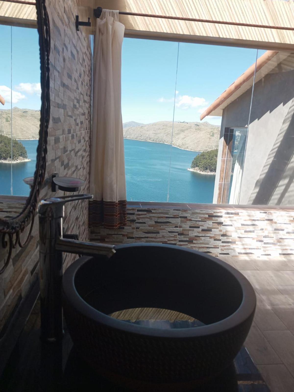 Inti Illimani Lodge Comunidad Yumani المظهر الخارجي الصورة